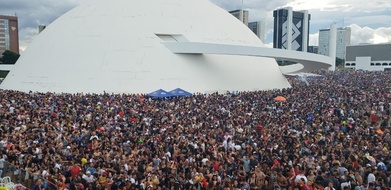 CARNAVAL NÃO É FERIADO EM GRANDE PARTE DO PAÍS; TIRE DÚVIDAS